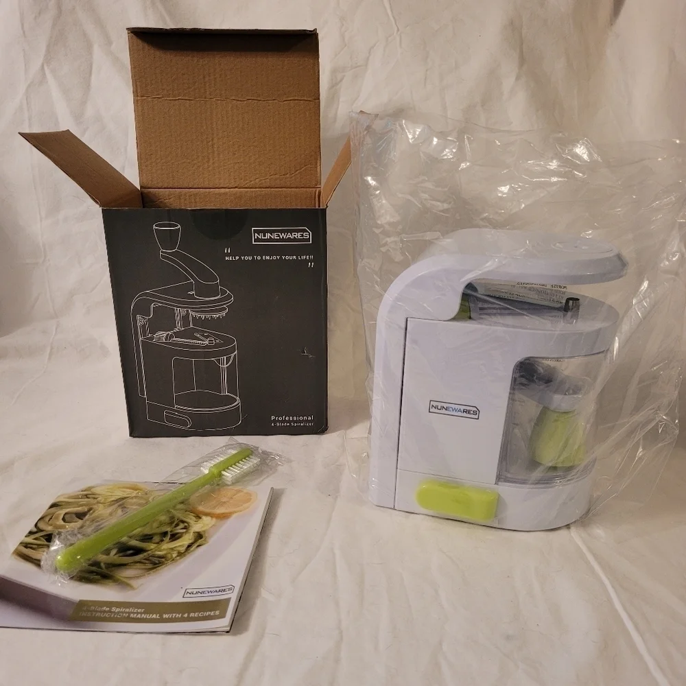 Vegetable Spiralizer Slicer 4 Blade Profesional Upright W/ Handle New In Box NIB